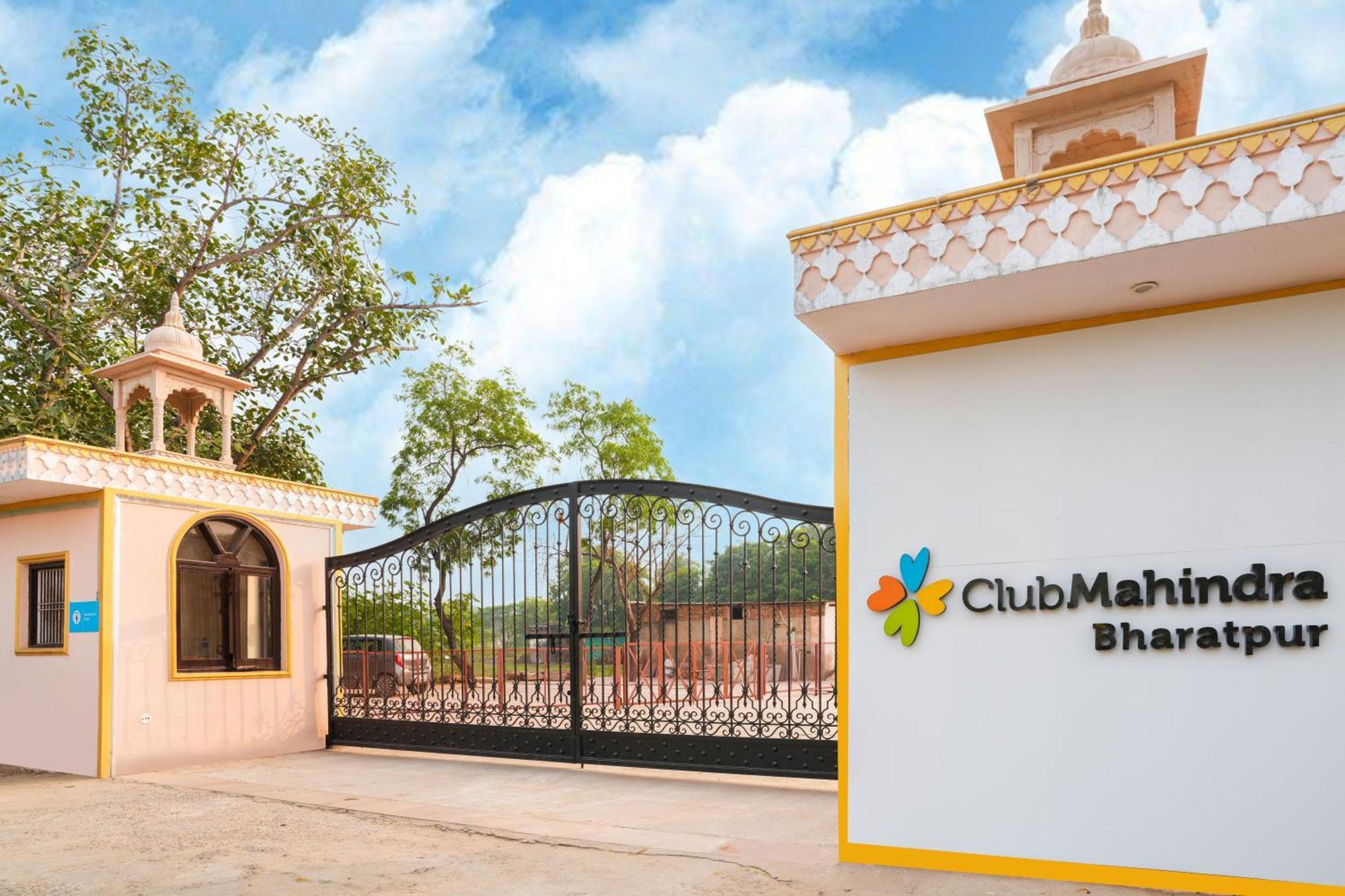 Hotel Club Mahindra Bharatpur Exterior foto